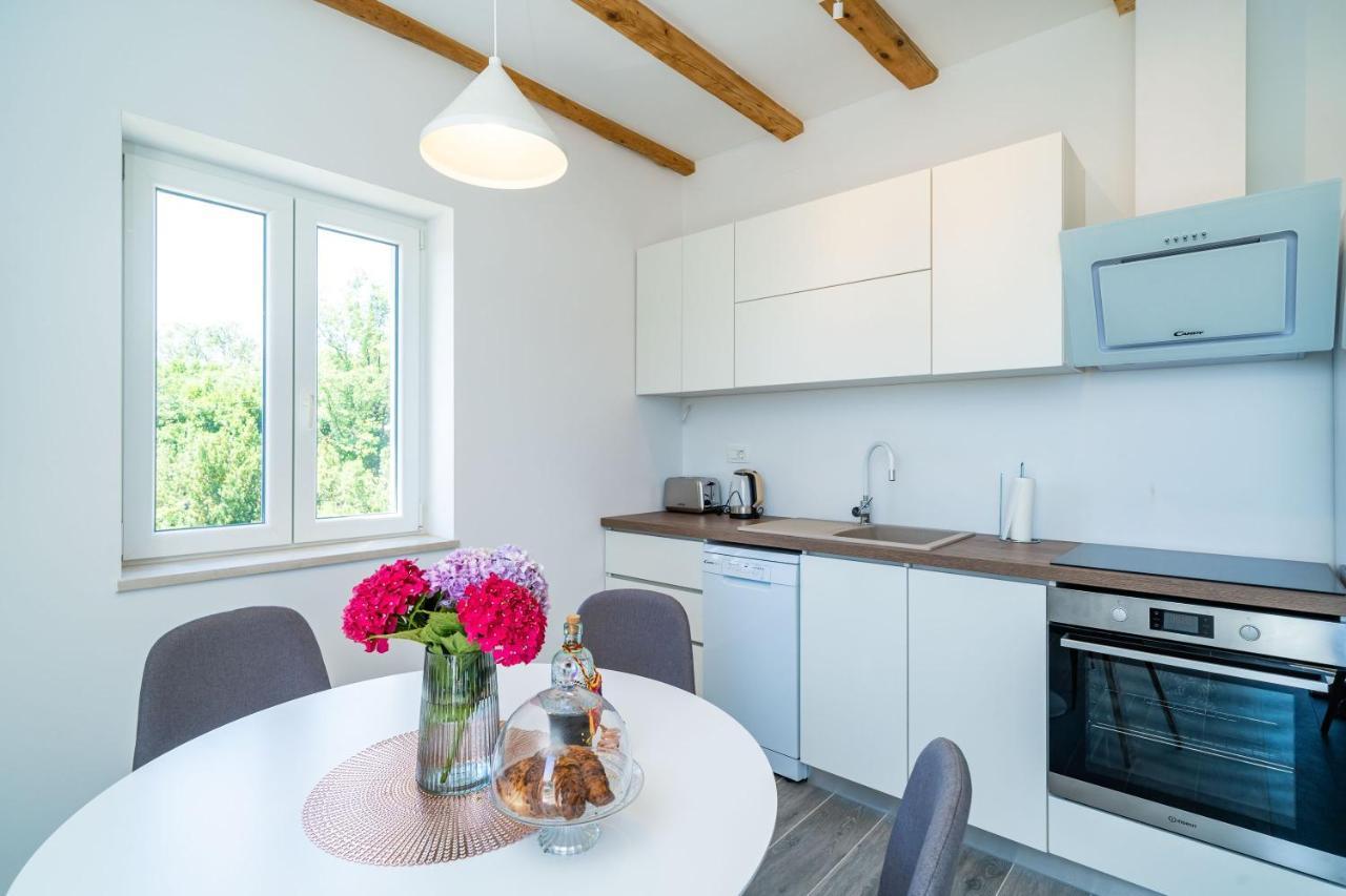 Apartments Amalija Čilipi Dış mekan fotoğraf