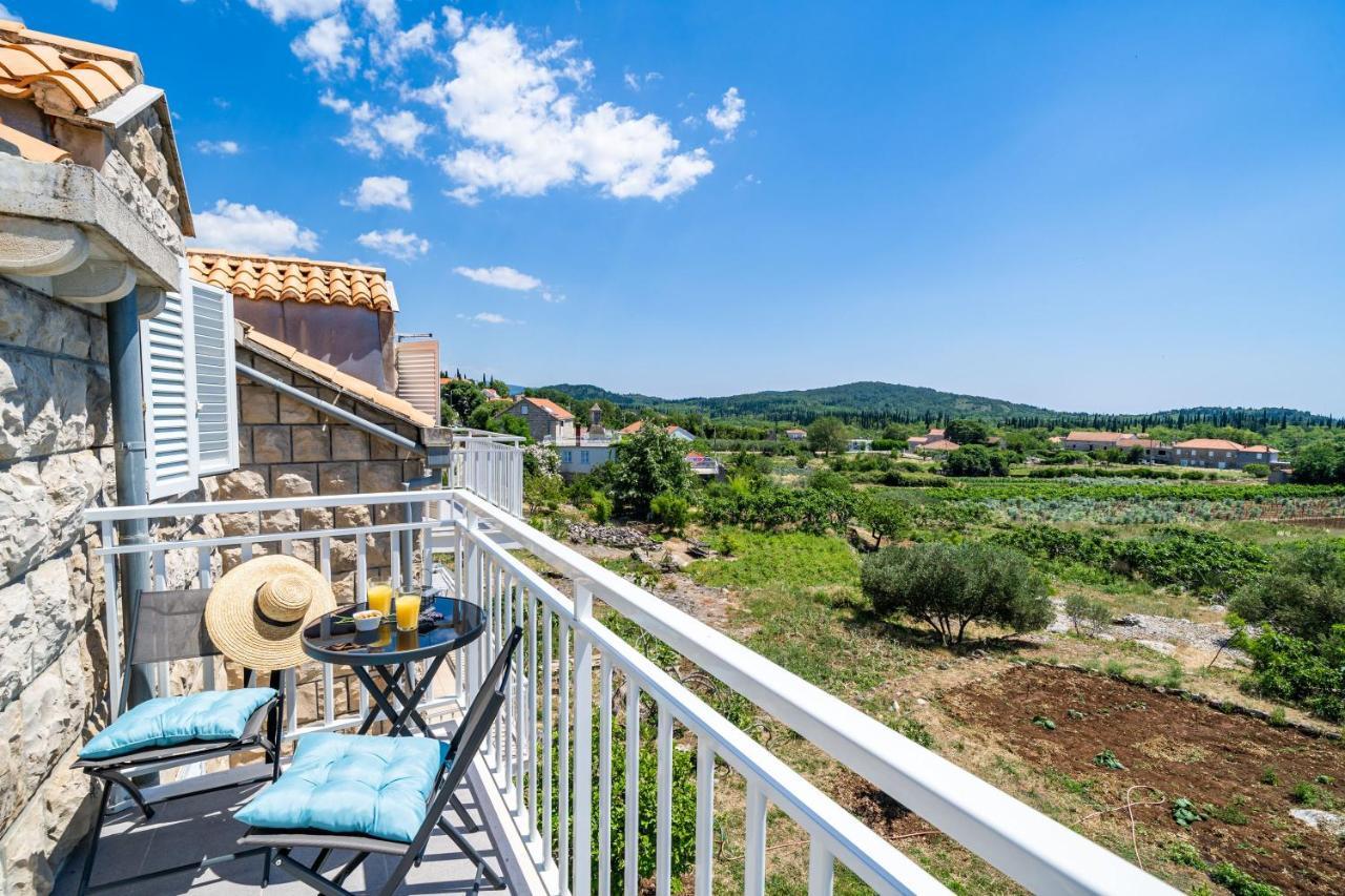 Apartments Amalija Čilipi Dış mekan fotoğraf