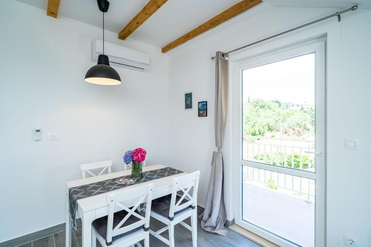 Apartments Amalija Čilipi Dış mekan fotoğraf
